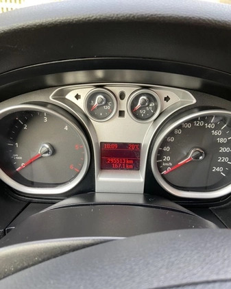 Ford Focus cena 12500 przebieg: 295000, rok produkcji 2011 z Radomsko małe 92